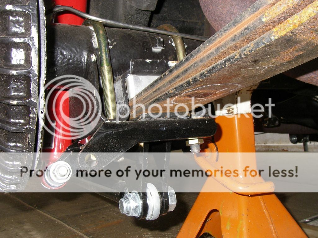 Lowering block installation on Multi leaf Team Camaro Tech